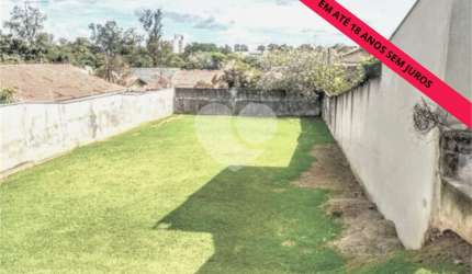 Terreno à venda em Jardim Abaeté - SP