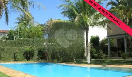 Casa com 4 quartos à venda em Parque Taquaral - SP