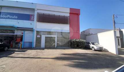 Prédio inteiro para locação em São Dimas - SP