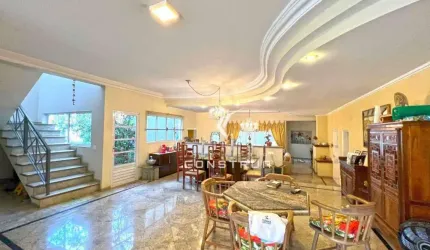 Casa à venda no condomínio Alphaville Campinas, Campinas-SP
