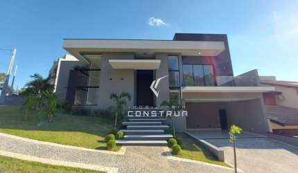 Casa à venda no Portal do Jequitibá em Valinhos - SP