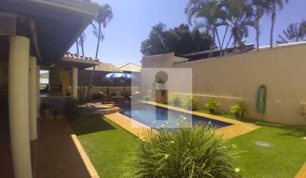Casa a venda ou locação no condomínio San Conrado em Sousas.