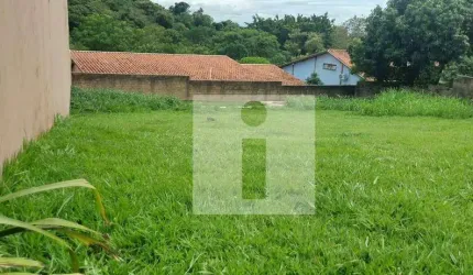 Terreno a venda no condomínio San Conrado em Sousas