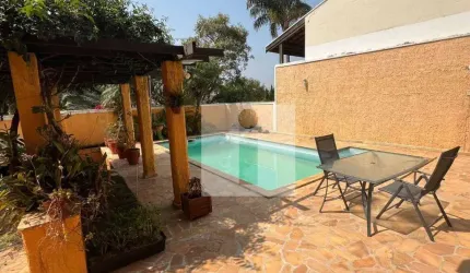 Casa a venda no condomínio San Conrado Sousas