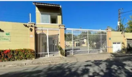 Casa para Venda em Fortaleza, Lagoa Redonda, 3 dormitórios, 1 suíte, 2 banheiros, 2 vagas