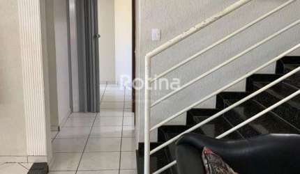 Casa à venda, 3 quartos, Tabajaras - Uberlândia/MG - Rotina Imobiliária