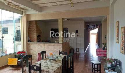 Casa à venda, 5 quartos, Presidente Roosevelt - Uberlândia/MG - Rotina Imobiliária