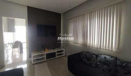 Casa à venda, 2 quartos, Tocantins - Uberlândia/MG - Rotina Imobiliária