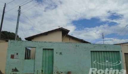 Casa à venda, 2 quartos, Tocantins - Uberlândia/MG - Rotina Imobiliária