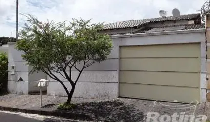 Casa à venda, 3 quartos, Jardim Europa - Uberlândia/MG - Rotina Imobiliária
