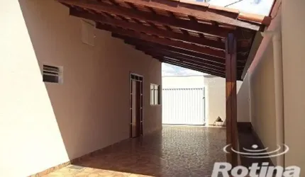Casa à venda, 4 quartos, Santa Rosa - Uberlândia/MG - Rotina Imobiliária