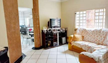 Casa à venda, 3 quartos, Chacaras Tubalina e Quartel - Uberlândia/MG - Rotina Imobiliária