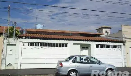 Casa à venda, 6 quartos, Saraiva - Uberlândia/MG - Rotina Imobiliária