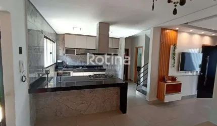 Casa à venda, 4 quartos, Nova Uberlândia - Uberlândia/MG - Rotina Imobiliária