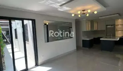 Casa à venda, 4 quartos, Santa Mônica - Uberlândia/MG - Rotina Imobiliária