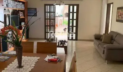 Casa à venda, 4 quartos, Cidade Jardim - Uberlândia/MG - Rotina Imobiliária