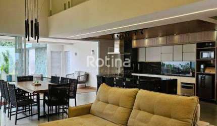 Casa Condomínio Fechado à venda, 4 quartos, Cond. Raros (Alto Umuarama) - Uberlândia/MG - Rotina Imobiliária