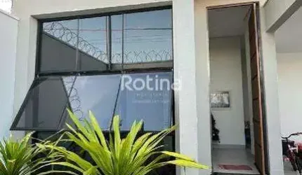 Casa à venda, 4 quartos, Novo Mundo - Uberlândia/MG - Rotina Imobiliária