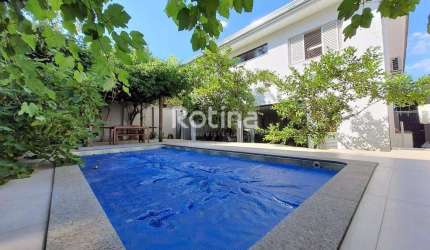 Casa Condomínio Fechado à venda, 4 quartos, Cond. Jardins Barcelona - Uberlândia/MG - Rotina Imobiliária