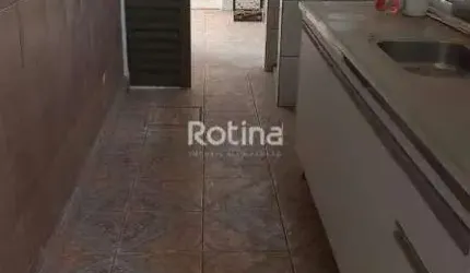 Casa à venda, 4 quartos, Bom Jesus - Uberlândia/MG - Rotina Imobiliária