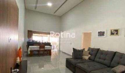 Casa à venda, 4 quartos, Nossa Senhora das Graças - Uberlândia/MG - Rotina Imobiliária