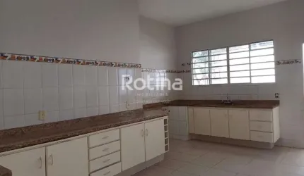 Casa à venda, 5 quartos, Fundinho - Uberlândia/MG - Rotina Imobiliária