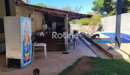 Chacara à venda, 3 quartos, Morada Nova - Uberlândia/MG - Rotina Imobiliária