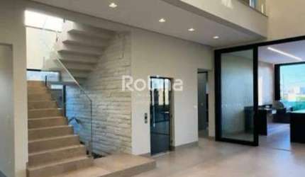 Casa Condomínio Fechado à venda, 4 quartos, Cond. Tamboré - Uberlândia/MG - Rotina Imobiliária