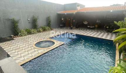 Casa à venda, 2 quartos, Chacaras Tubalina e Quartel - Uberlândia/MG - Rotina Imobiliária