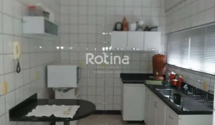 Apartamento à venda, 3 quartos, Osvaldo Rezende - Uberlândia/MG - Rotina Imobiliária