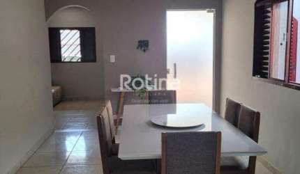 Casa à venda, 3 quartos, Custódio Pereira - Uberlândia/MG - Rotina Imobiliária