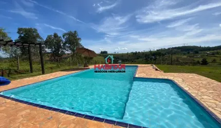 Sítio 5.074m² de luxo em Itatiauçu-MG