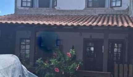 Casa em Condomínio para Venda em Saquarema, Porto da Roça I, 3 dormitórios, 1 suíte, 3 banheiros, 1 vaga