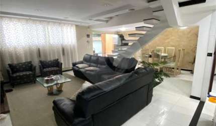 Casa com 4 quartos à venda ou para locação em Vila Rosália - SP
