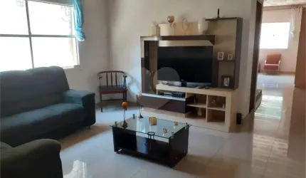 Casa com 1 quartos à venda em Vila Rosália - SP