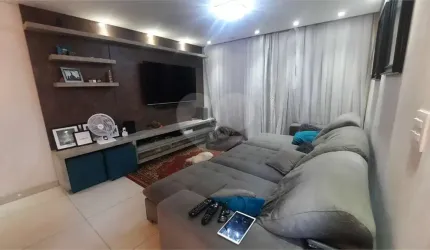 Casa com 4 quartos à venda em Jardim Santa Mena - SP
