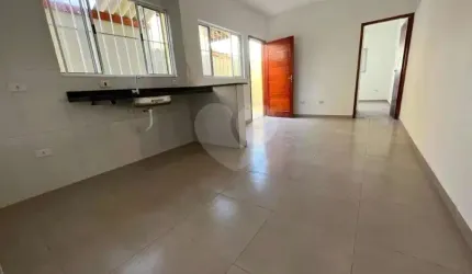 Casa com 2 quartos à venda em Jardim Regina - SP