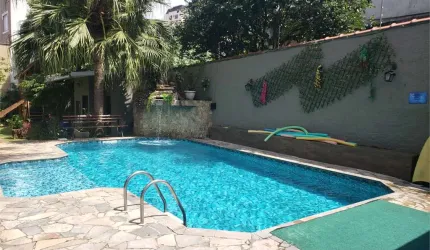Sobrado com 7 quartos à venda ou para locação em Vila Bela - SP