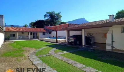 Casa com Piscina para Venda no Jardim Das Gaivotas
