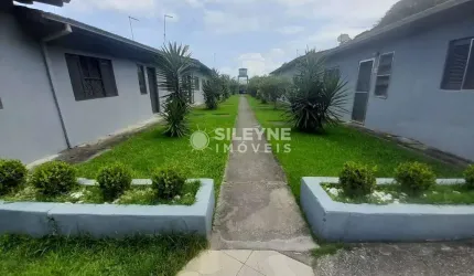 PRAINHA - CASA EM CONDOMÍNIO