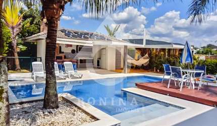 Linda residência moderna disponível para locação no condomínio Portal Japy Golf Club em Cabreúva