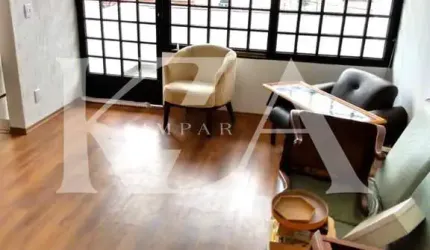Oportunidade Única: Sobrado Residencial e Comercial Próximo ao Centro!