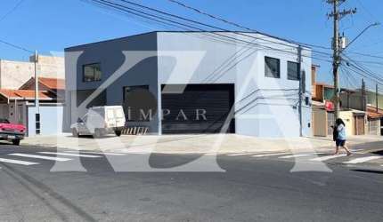 Salão Comercial à Venda em Indaiatuba-SP, Jardim Morada do Sol! 2 Banheiros, 5 Vagas, 214m² de Área!