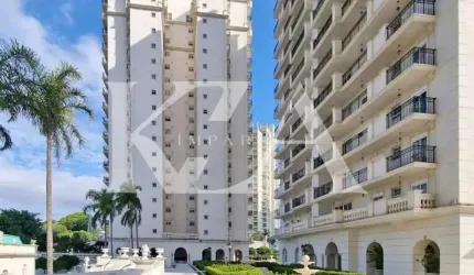 Condomínio Campos Elísios- Apartamento com 157m²- Repleto de armários planejados- Sol da Manhã- Andar Intermediário