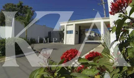Locação- Sobrado com Piscina no Cond. Thina- Bairro Medeiros- Jundiaí- com 3 dormitórios, sendo 1 suíte