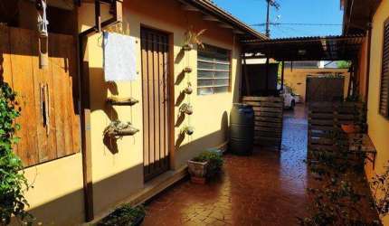 Comercial para Venda em Limeira, Centro, 3 dormitórios, 2 banheiros, 6 vagas