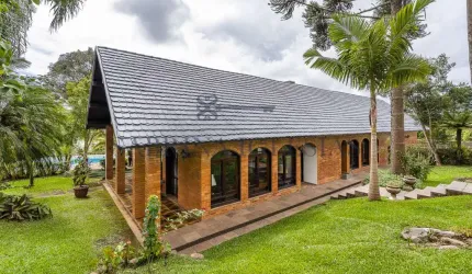 Casa em condomínio fechado com 4 quartos à venda na Rua Inácio Wichnewski, 961, Orleans, Curitiba, 766 m2 por R$ 5.400.000
