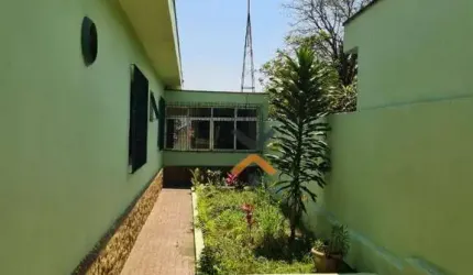 Casa com 4 dormitórios à venda, 218 m² por R$ 900.000,00 - Vila Baeta Neves - São Bernardo do Campo/SP