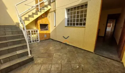 Sobrado com 3 dormitórios para alugar, 202 m² por R$ 6.750,01/mês - Vila Floresta - Santo André/SP
