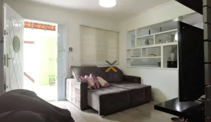 Sobrado com 3 dormitórios à venda, 178 m² por R$ 820.000,00 - Vila Camilópolis - Santo André/SP